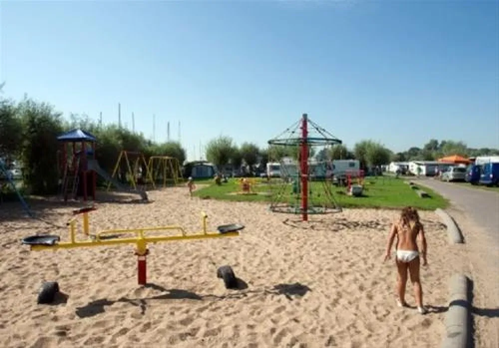 Camping Strandbad Edam