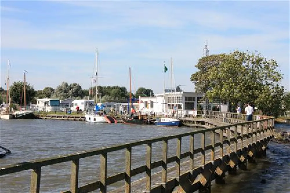 Camping Strandbad Edam