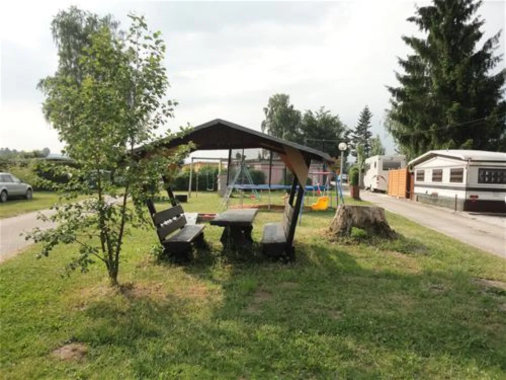 Campingplatz Kauerlach GmbH