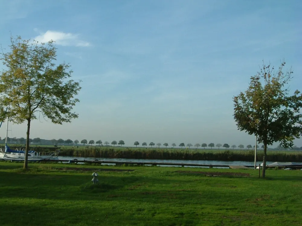 Camping Tussen De Diepen