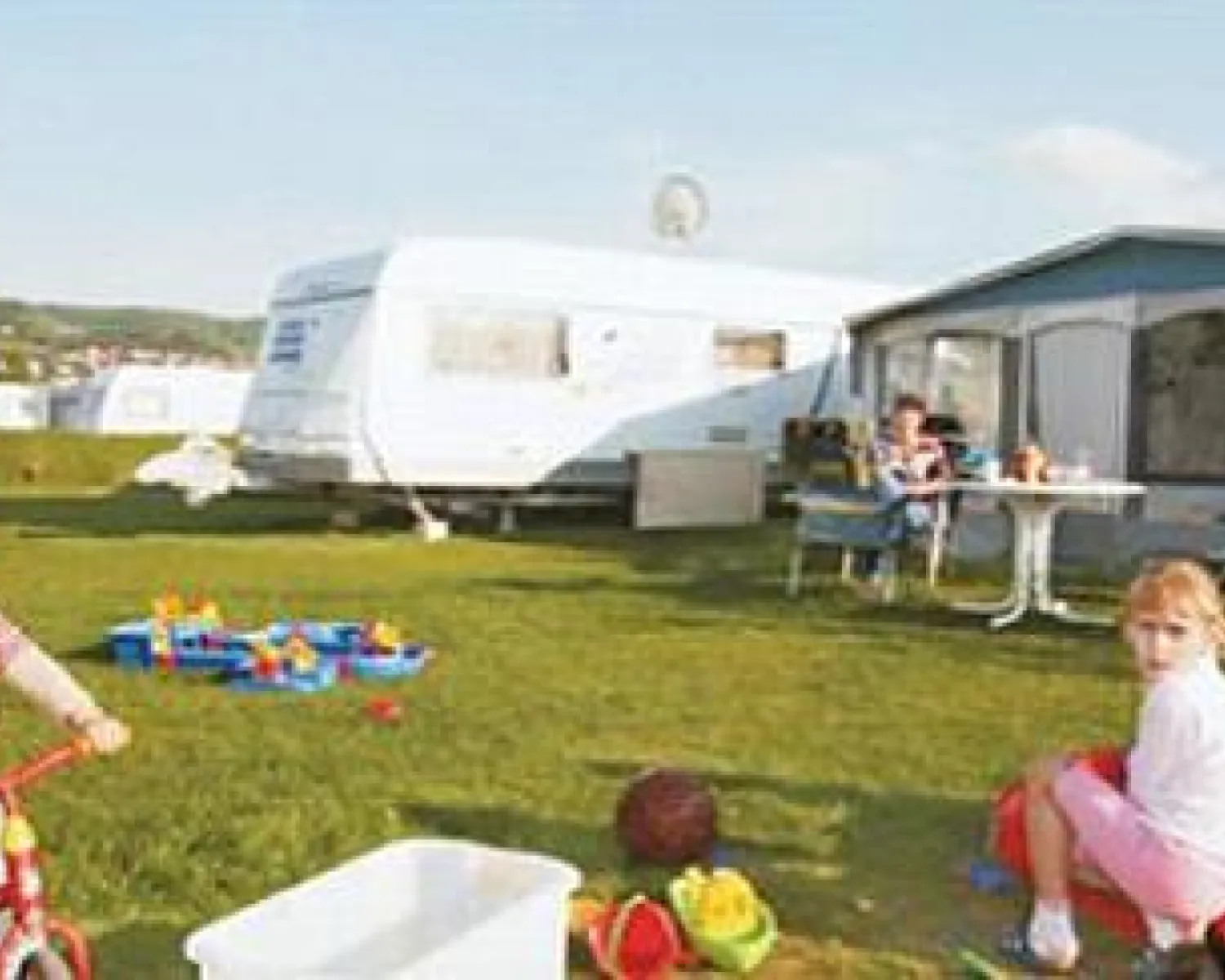2 mann zelt amazon Pop Up Personen, Camping Zelt Wasserdicht 210D Oxford, Schnellaufbau in 1 Min, 200x150x110cm, Leichtes 2 Zelt mit Tragetasche, Atmungsaktiv & Windstabil für Camping, Outdoor Sport & Freizeit stand JUMMICO Partyzelt 3x6 m Car Model:Toyota Hilux (2005-2015) KUN