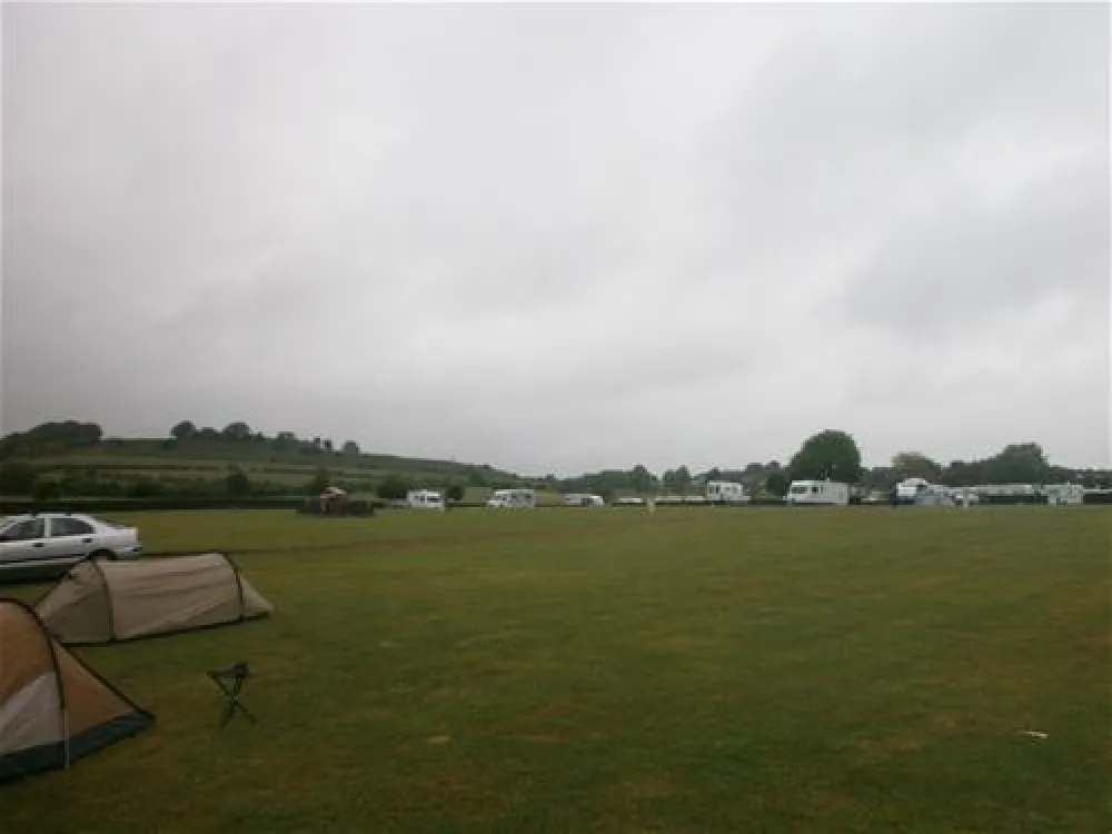 Camping And Caravanning Club Site Salisbury