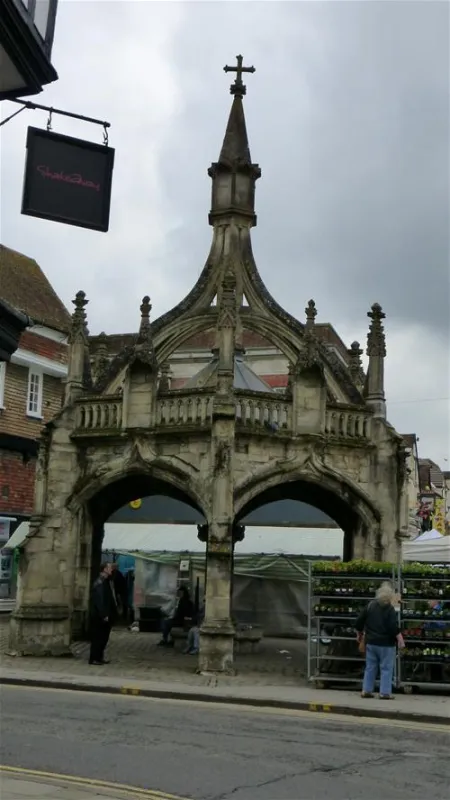 Camping And Caravanning Club Site Salisbury