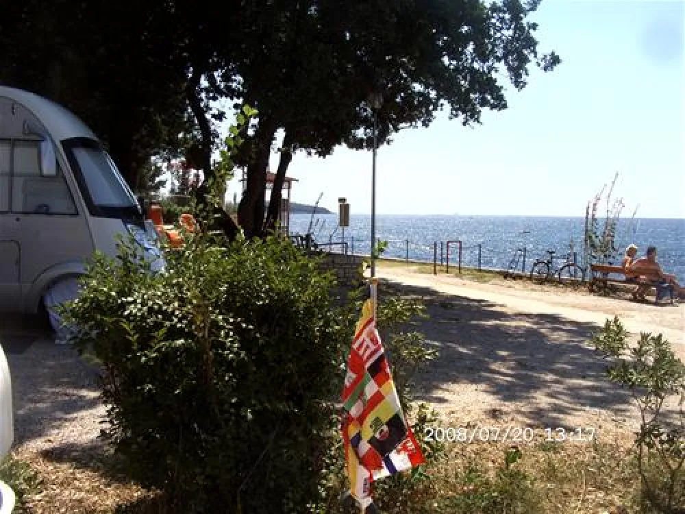 Camping Zelena Laguna