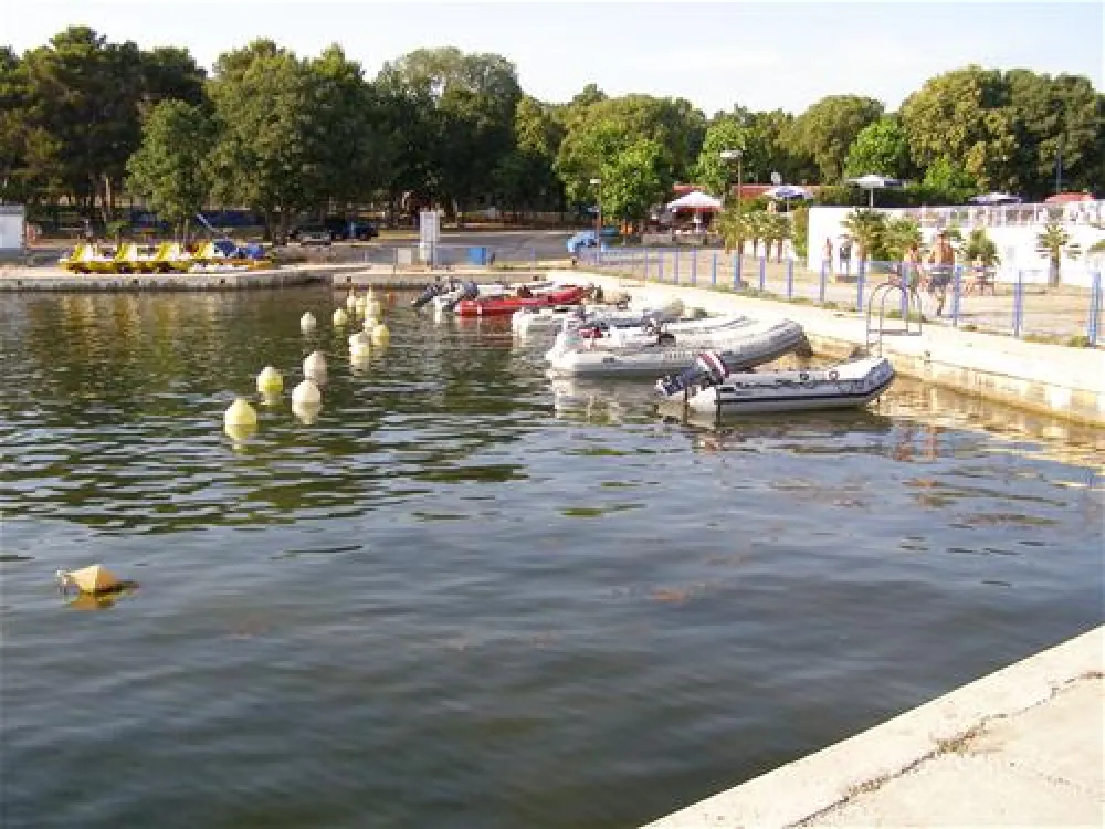 Camping Zelena Laguna