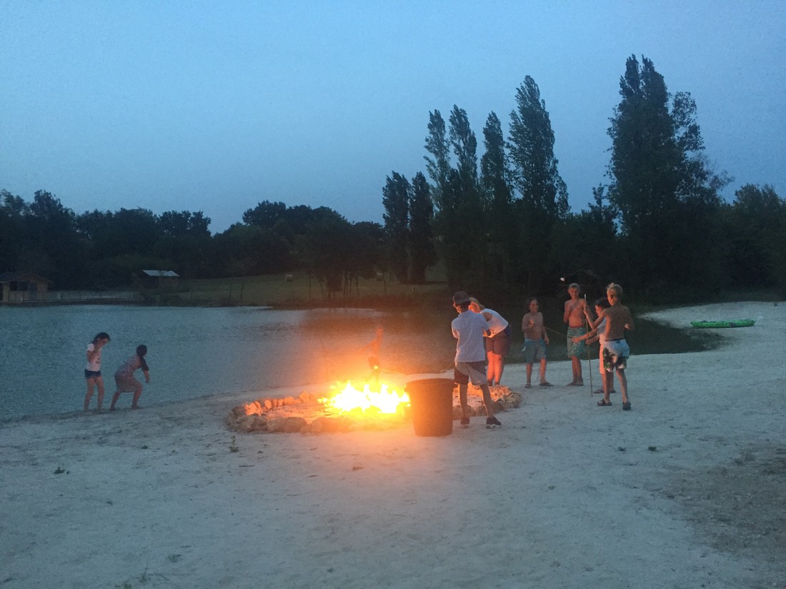 Camping Les Ormes photo 2
