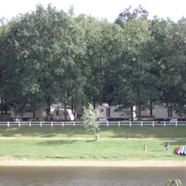 Camping le Pont de Vicq