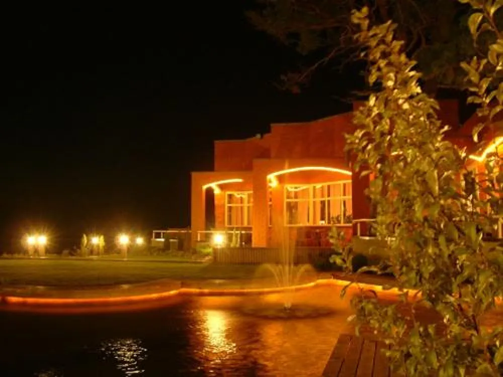 Lepanina Hotel and Camping