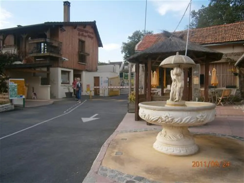 Camping Paris Beau Village