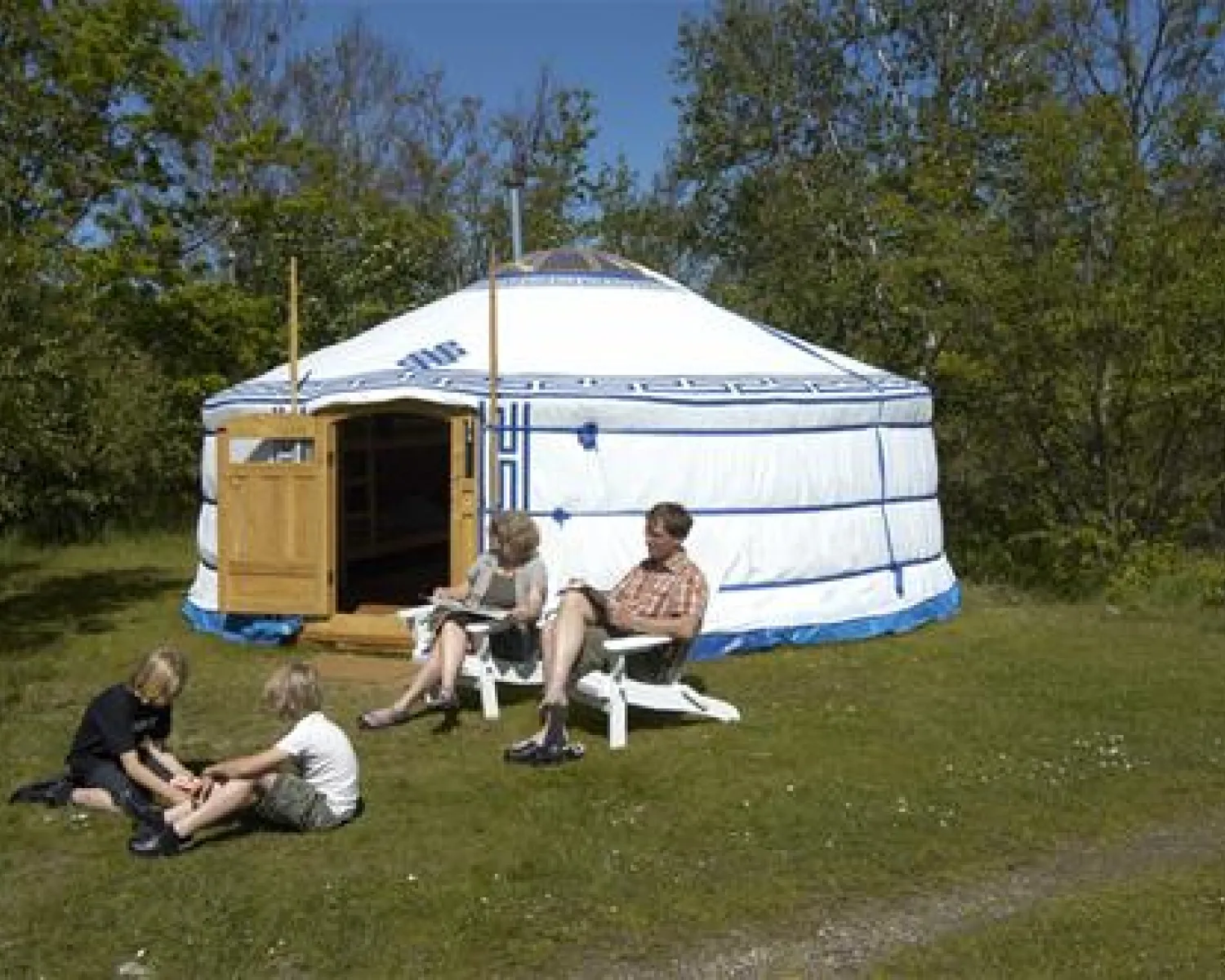 hängematte mit gestell für camping Randaco Hängematten Outdoor Holz mit Dach Hängemattengestell 200×150cm, Hängesessel 2 Personen Belastbarkeit 200kg Garten Strand Balkon Garten global Farbe:Rosa & Cremeweiß Camping Le Clos du