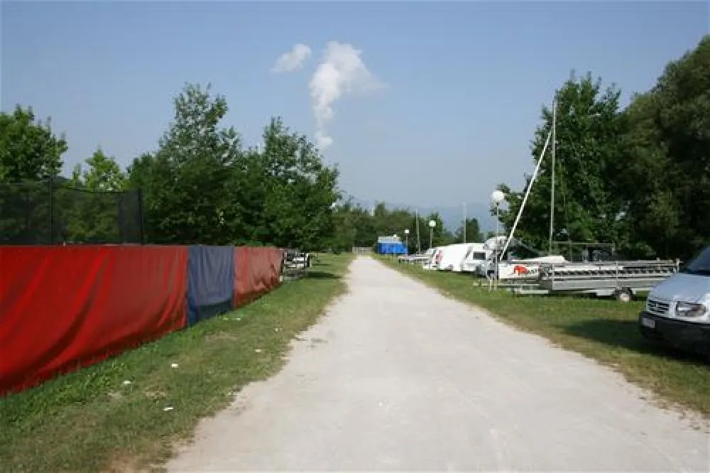 Camping Jezero