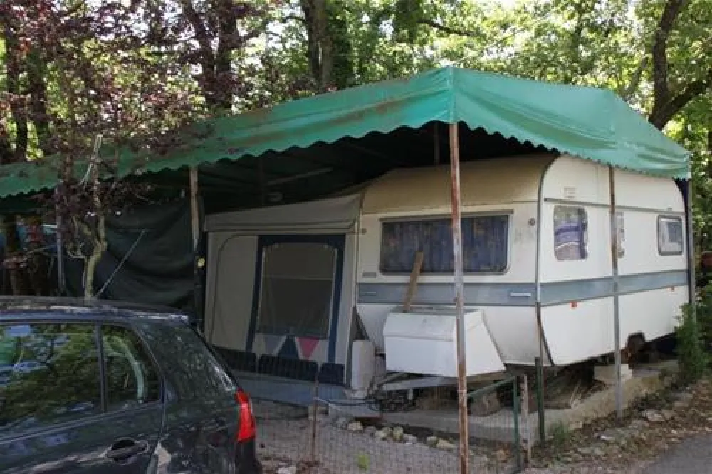 Camping Njivice