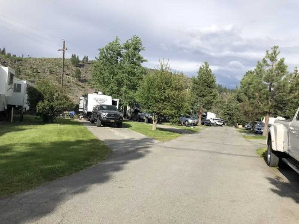 Truckee River RV Park