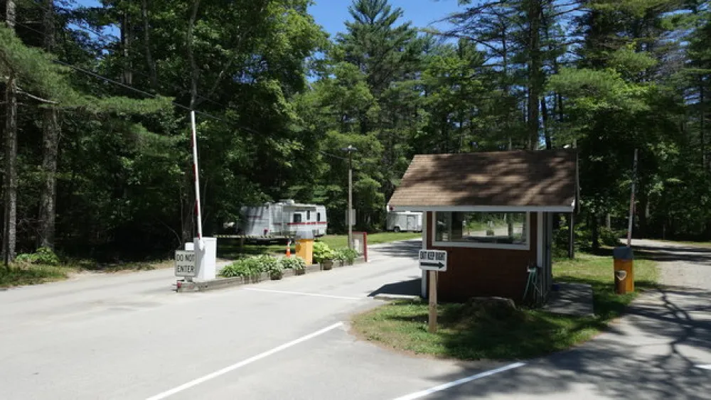 Pinewood Lodge Campground