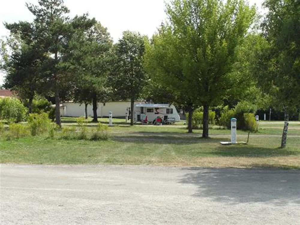 Camping Municipal Du Lac