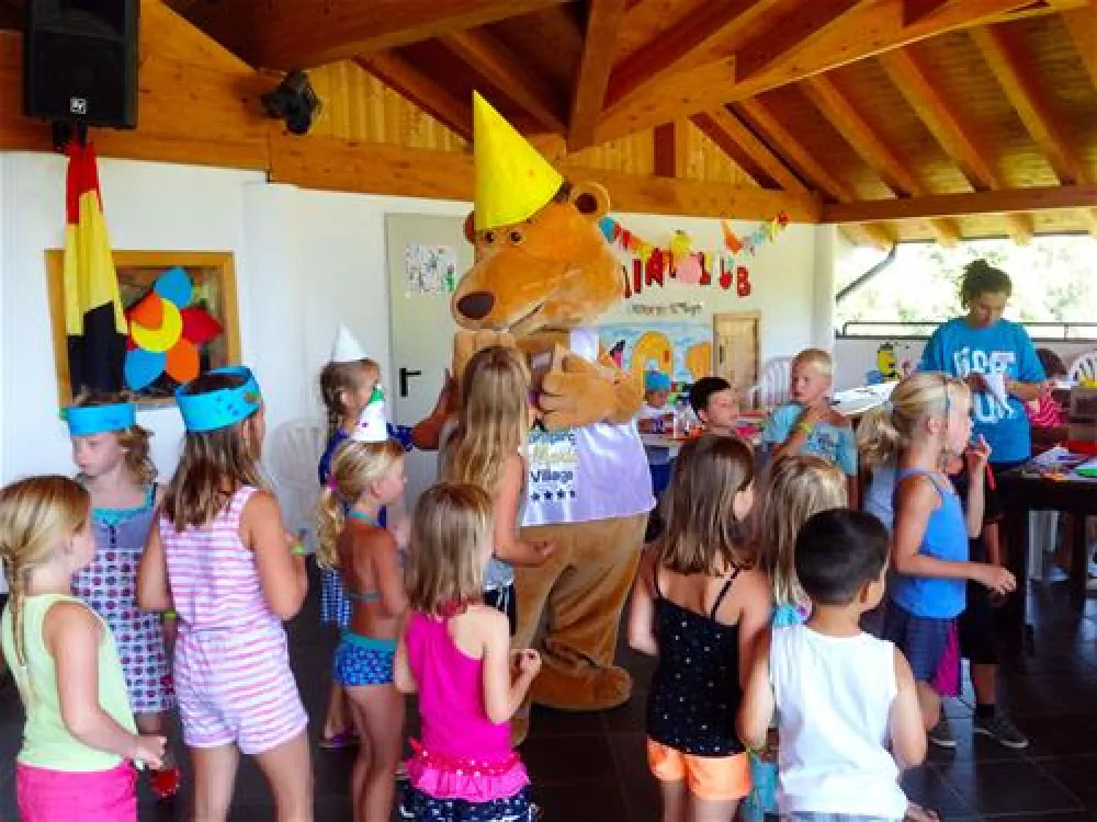 Camping Mario Village