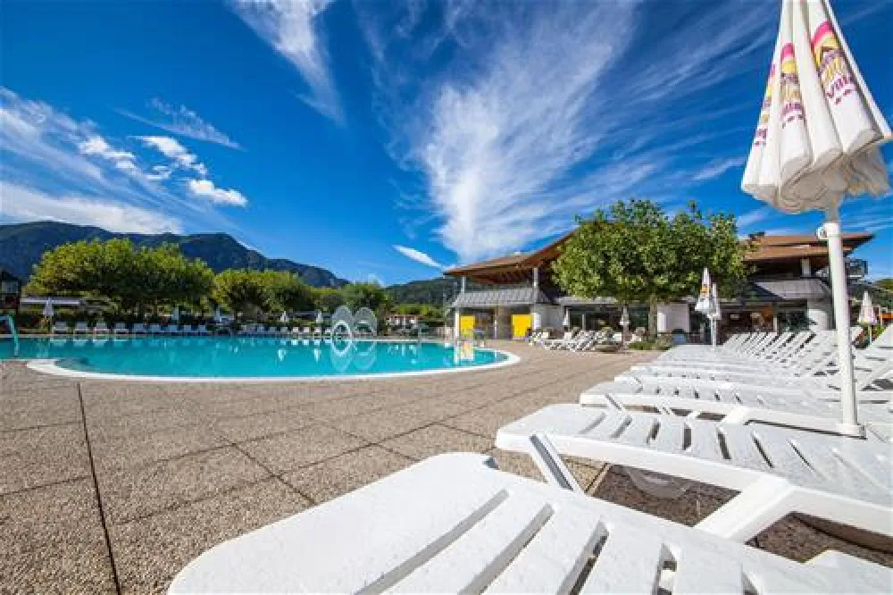 Camping Mario Village