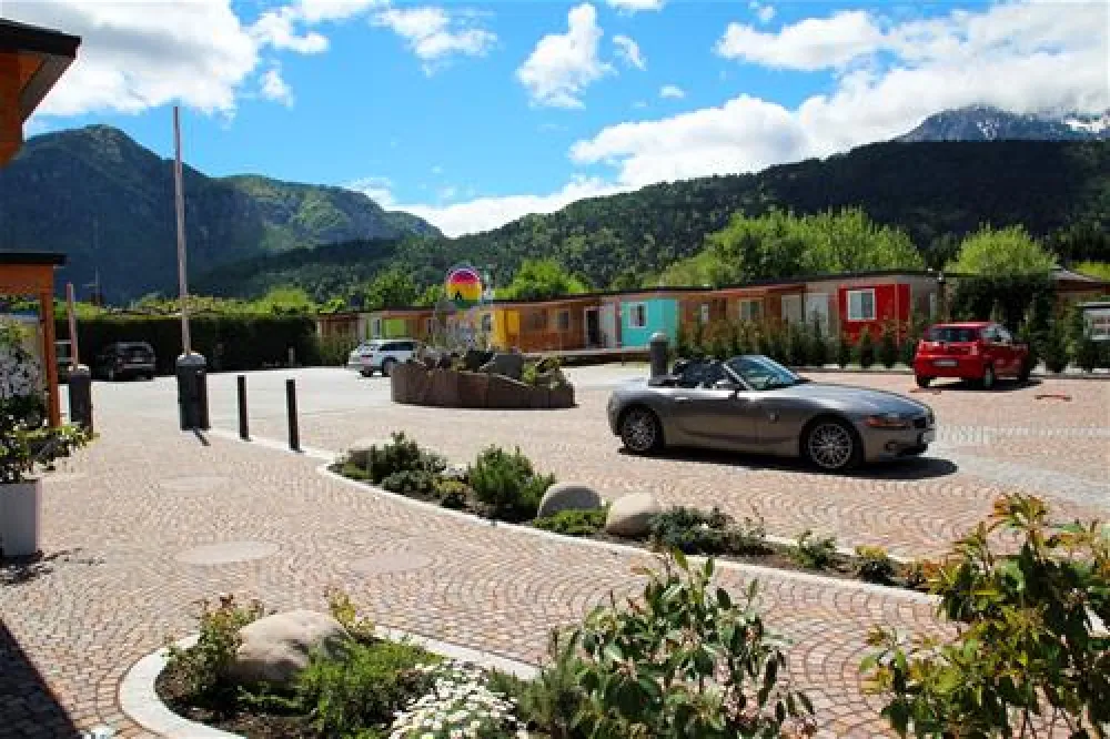 Camping Mario Village