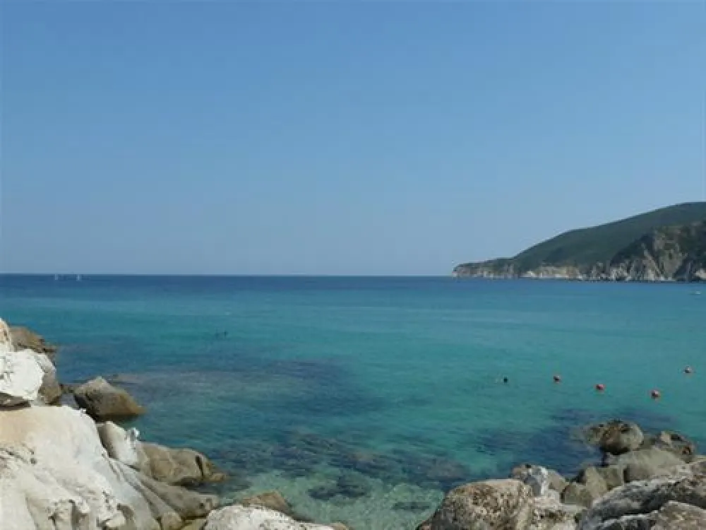 Thalatta Kalamitsi Village Camp