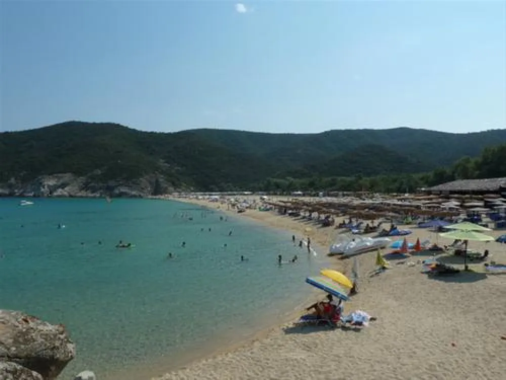 Thalatta Kalamitsi Village Camp