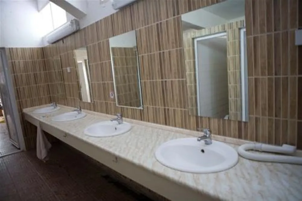 Thalatta Kalamitsi Village Camp