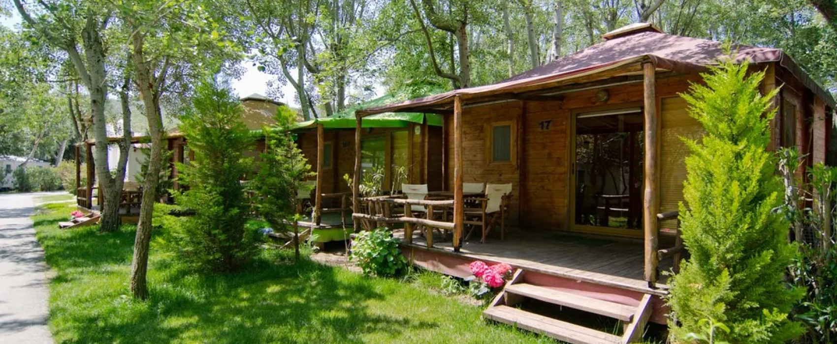 Thalatta Kalamitsi Village Camp