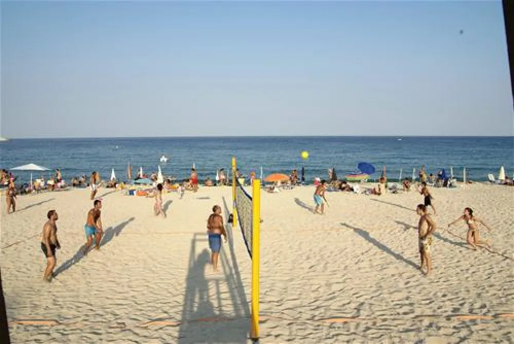 Thalatta Kalamitsi Village Camp