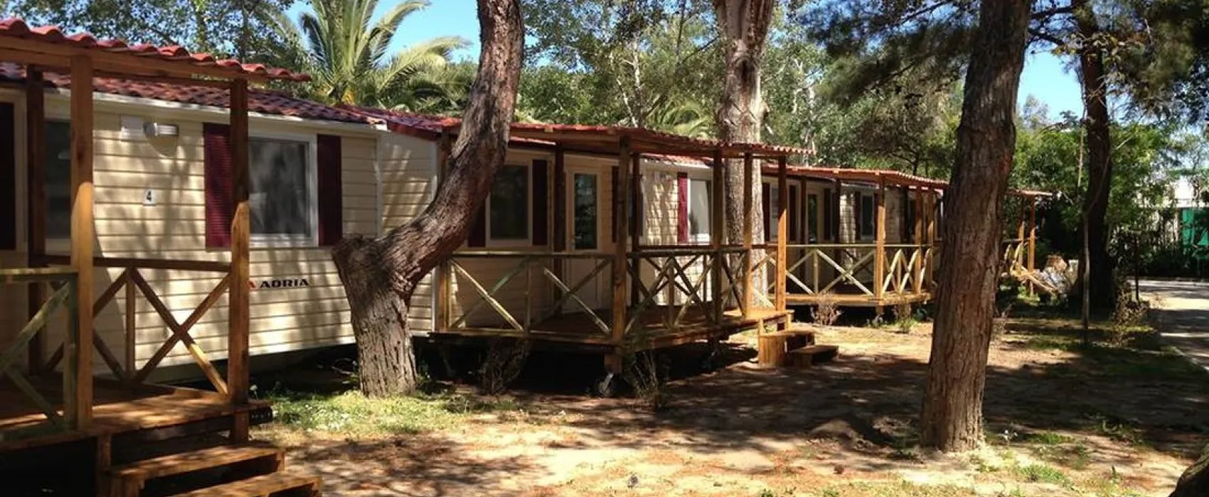 Thalatta Kalamitsi Village Camp