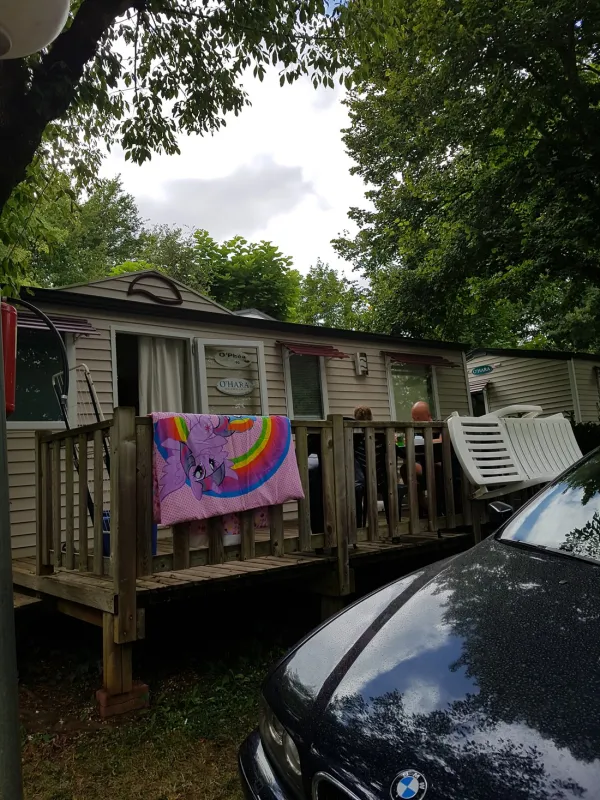 Les Grottes De Roffy  