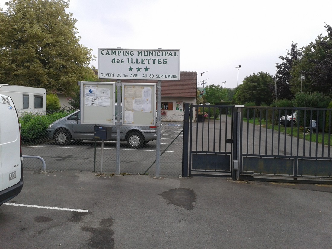 Camping Municipal Les Ilettes photo 2