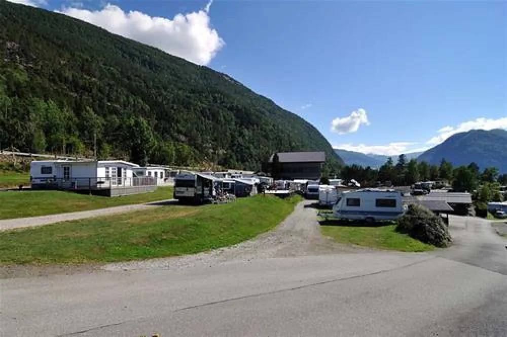 Djuvik Camping
