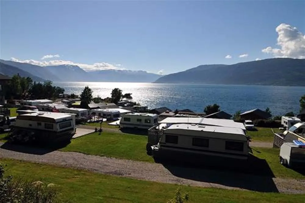 Djuvik Camping