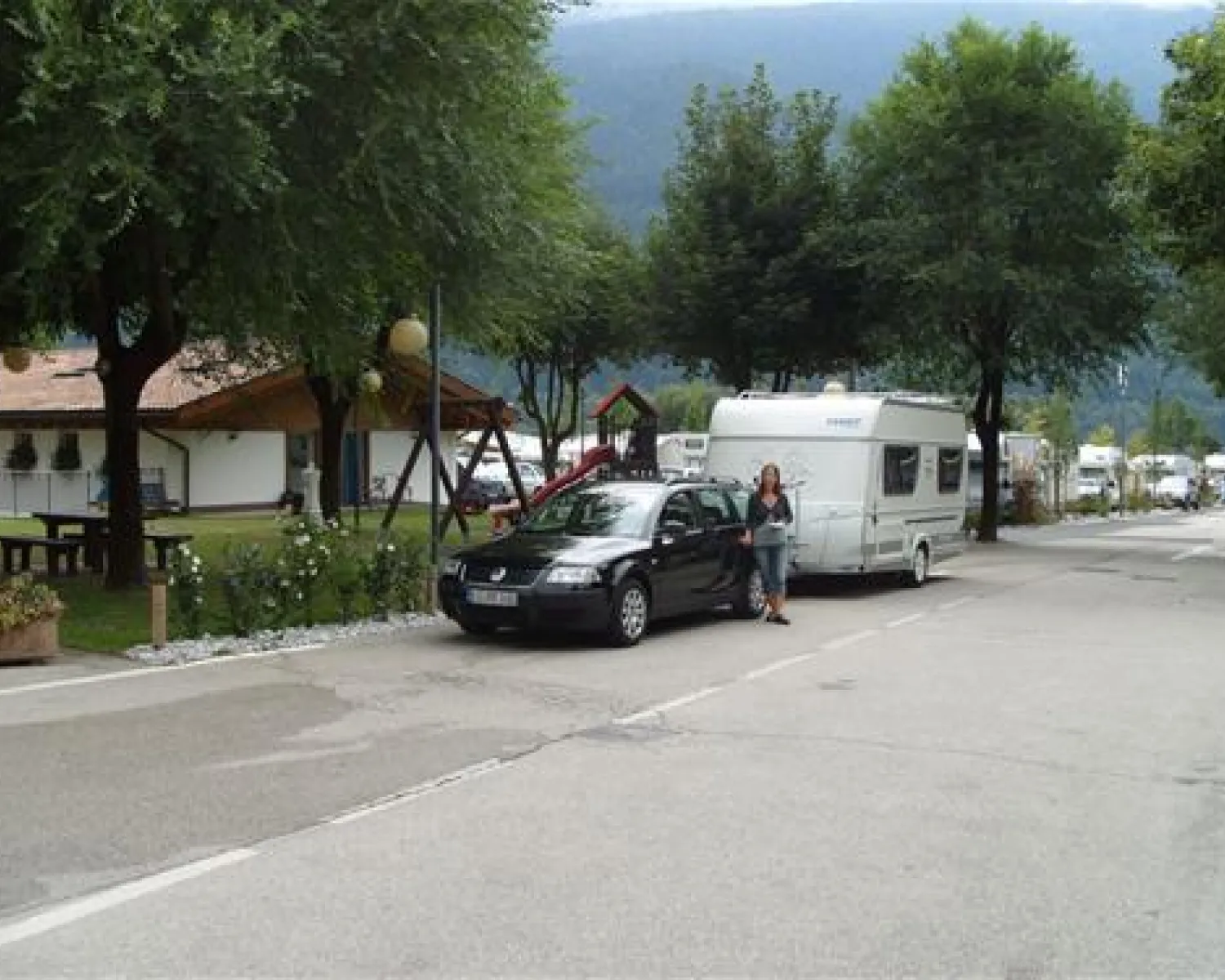 cee-stecker camping goobay CEE-Adapterkabel fr Wohnwagen 5 m CEE-Stecker auf 1 x CEE-Buch