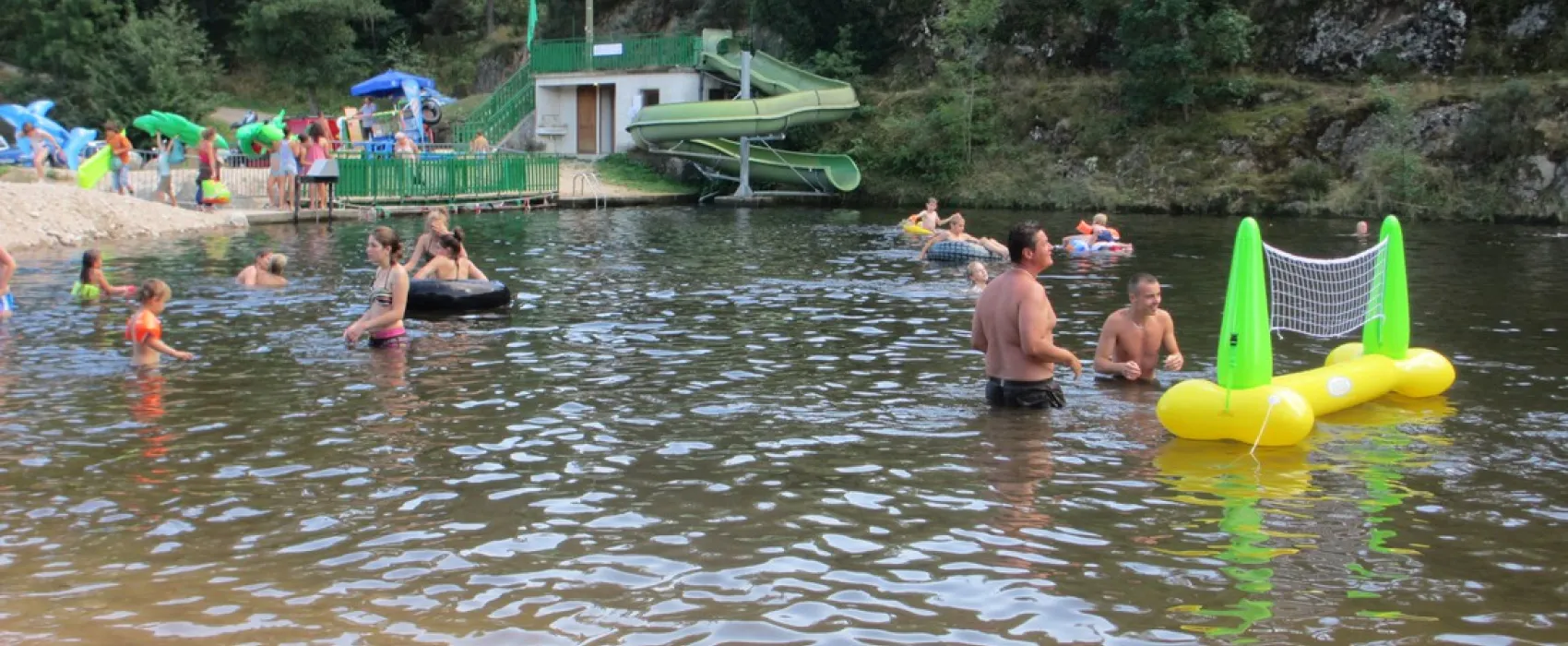 Camping Le Soleil Rouge