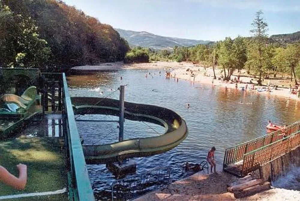 Camping Le Soleil Rouge