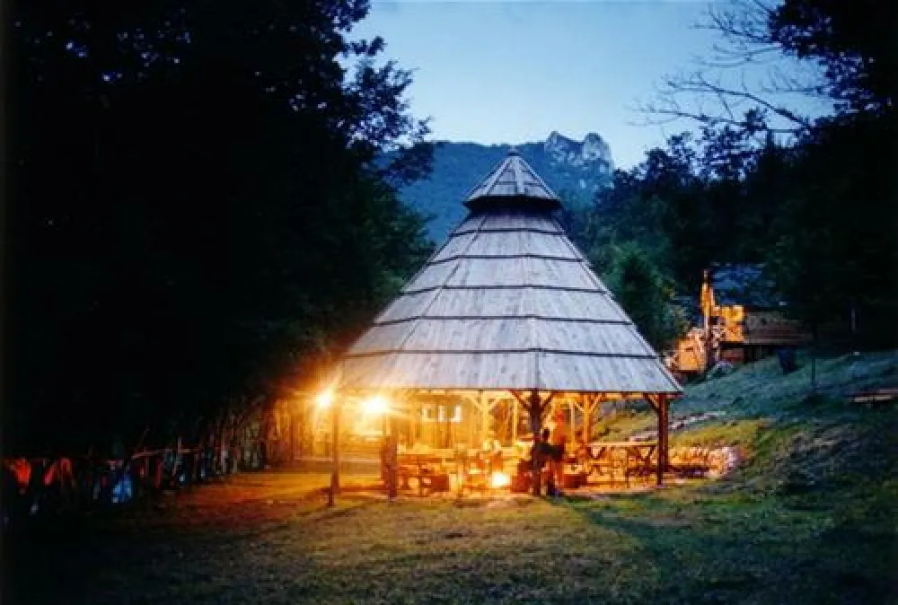 Ethno Village Camp Grab