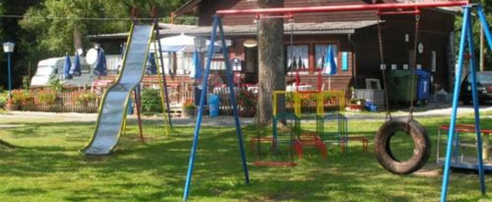 Campingplatz Am Flussfreibad