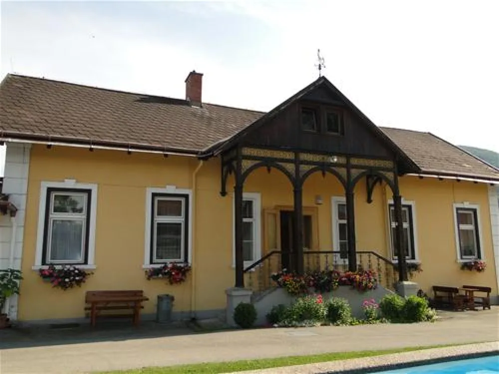 Terrassen-Camping Traisen