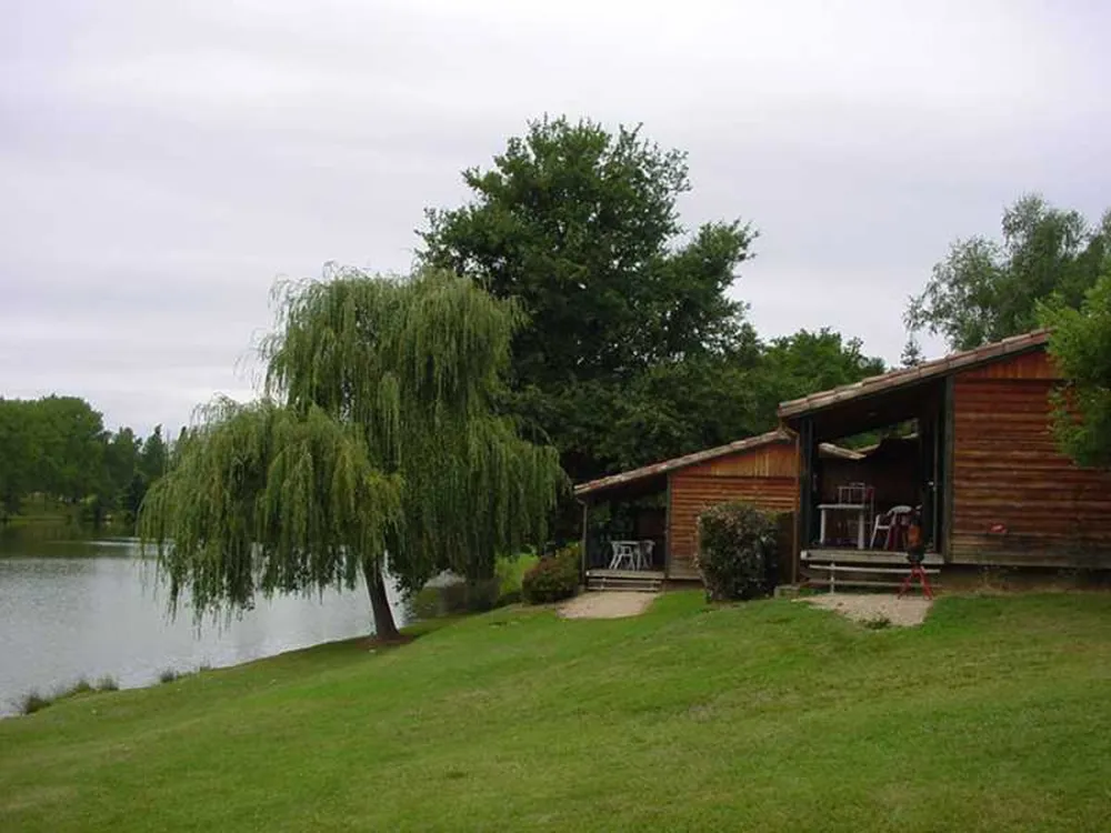 Village Vacances et Camping du Lac