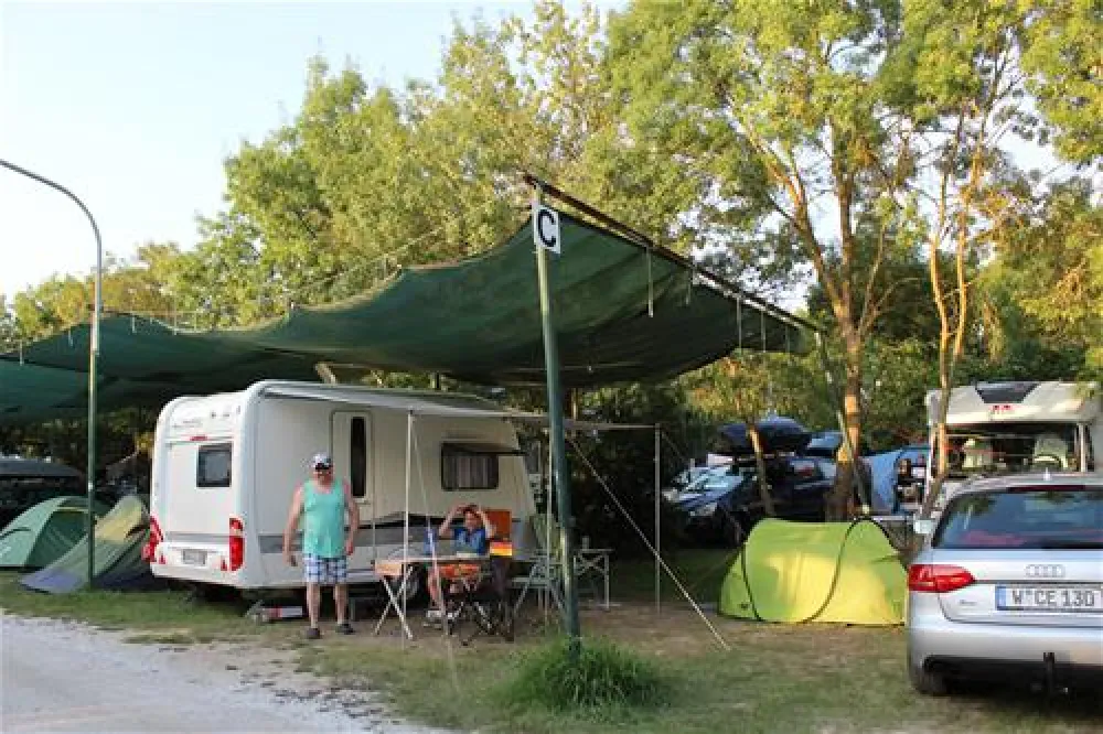 Campeggio Torre Pendente