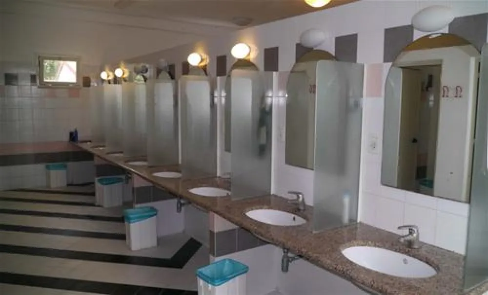 Campeggio Torre Pendente