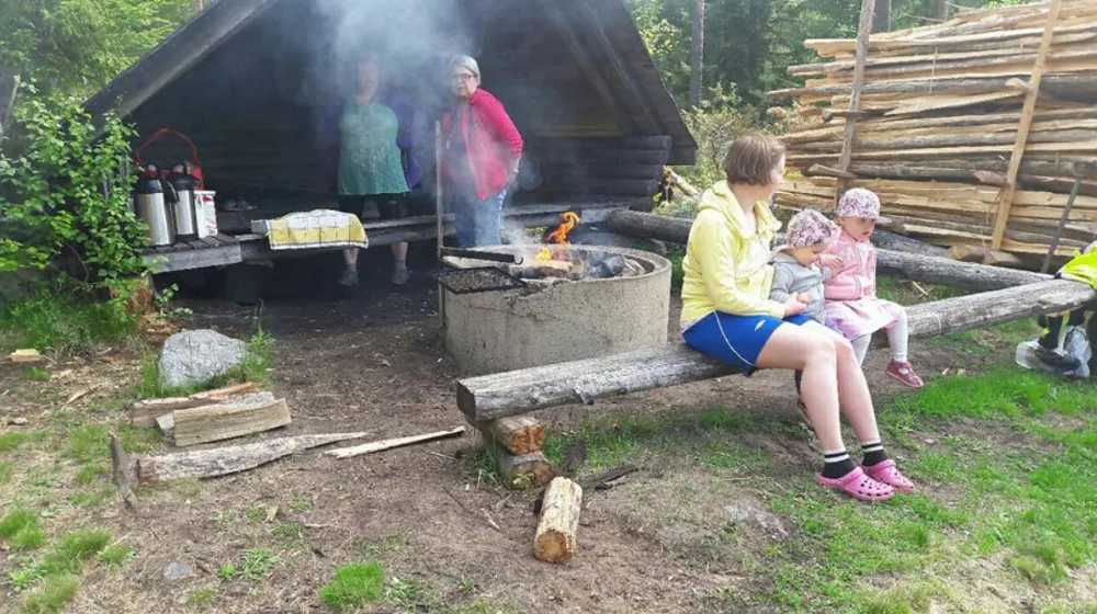 Pahkala-Pernu Kylähdistys