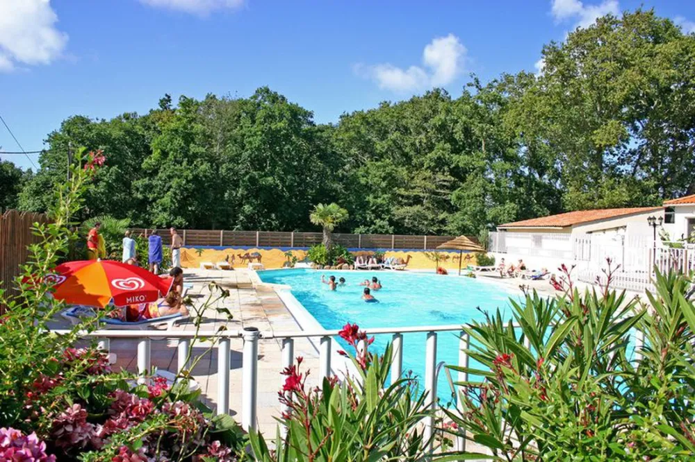 Camping Le Port Cheri