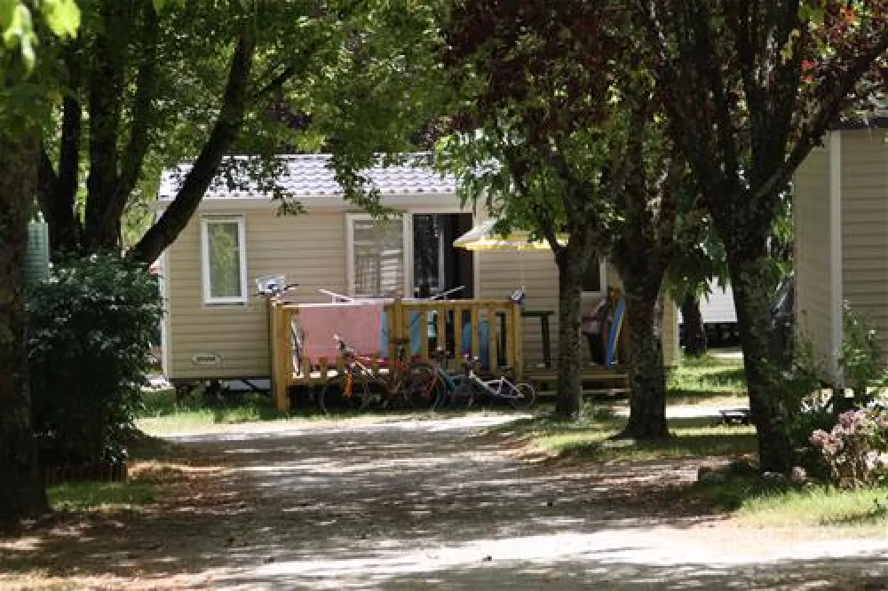 Camping Le Bois Roland  