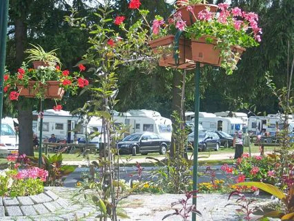 Camping Les Petits Pres