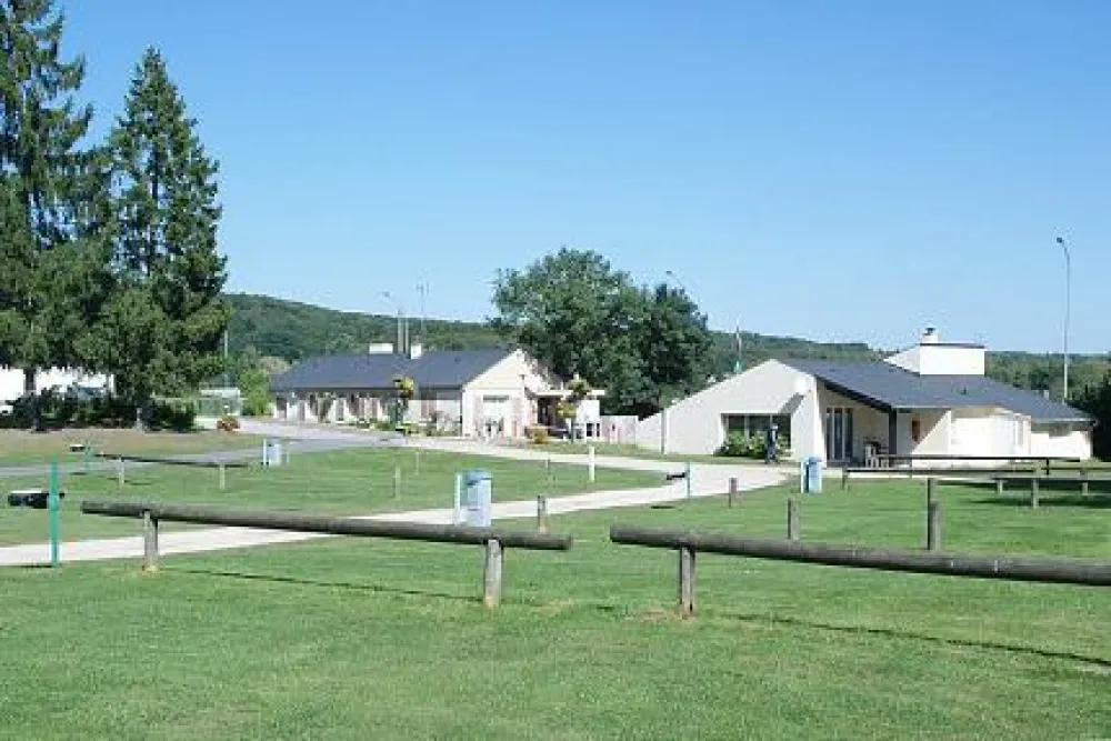 Camping Les Petits Pres