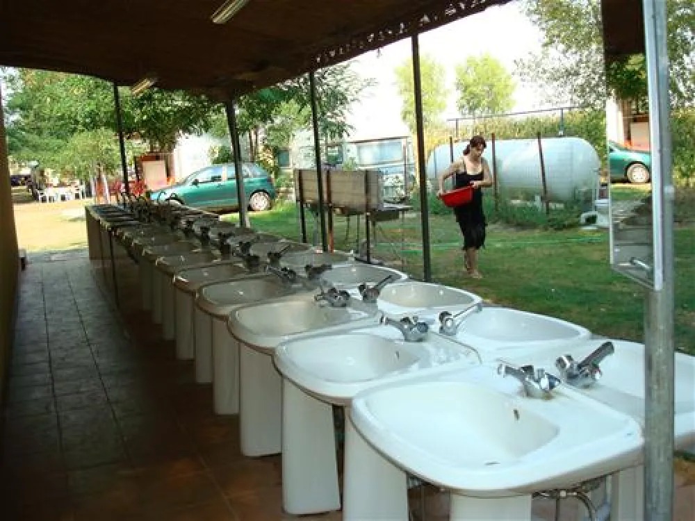 Campsite Variko Beach