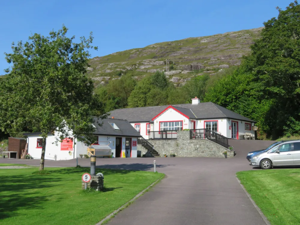 Hungry Hill Lodge and Campsite