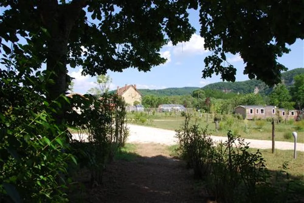 Flower Camping La Sagne