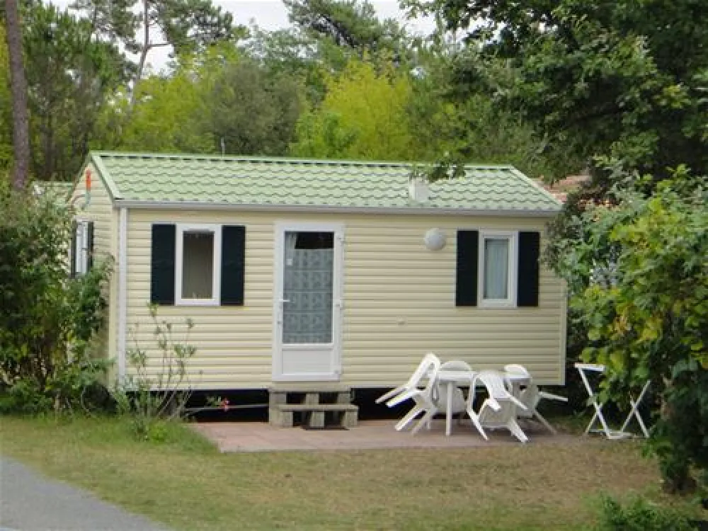 Camping ACTIV Loisirs Les Pins